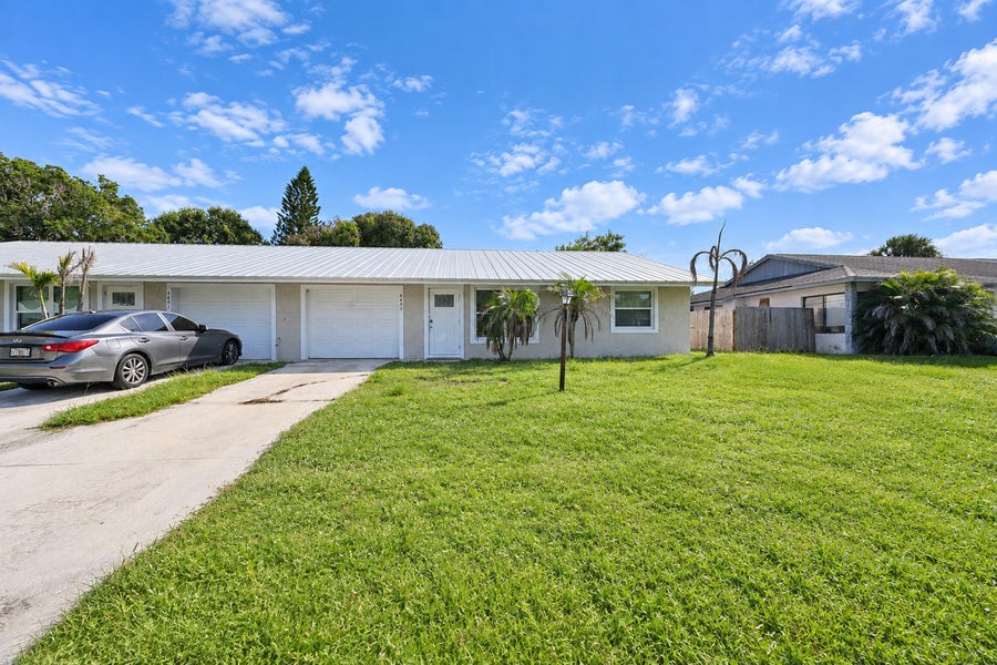 Property photo for 4497 SE ROARING BROOK Way, Stuart, FL