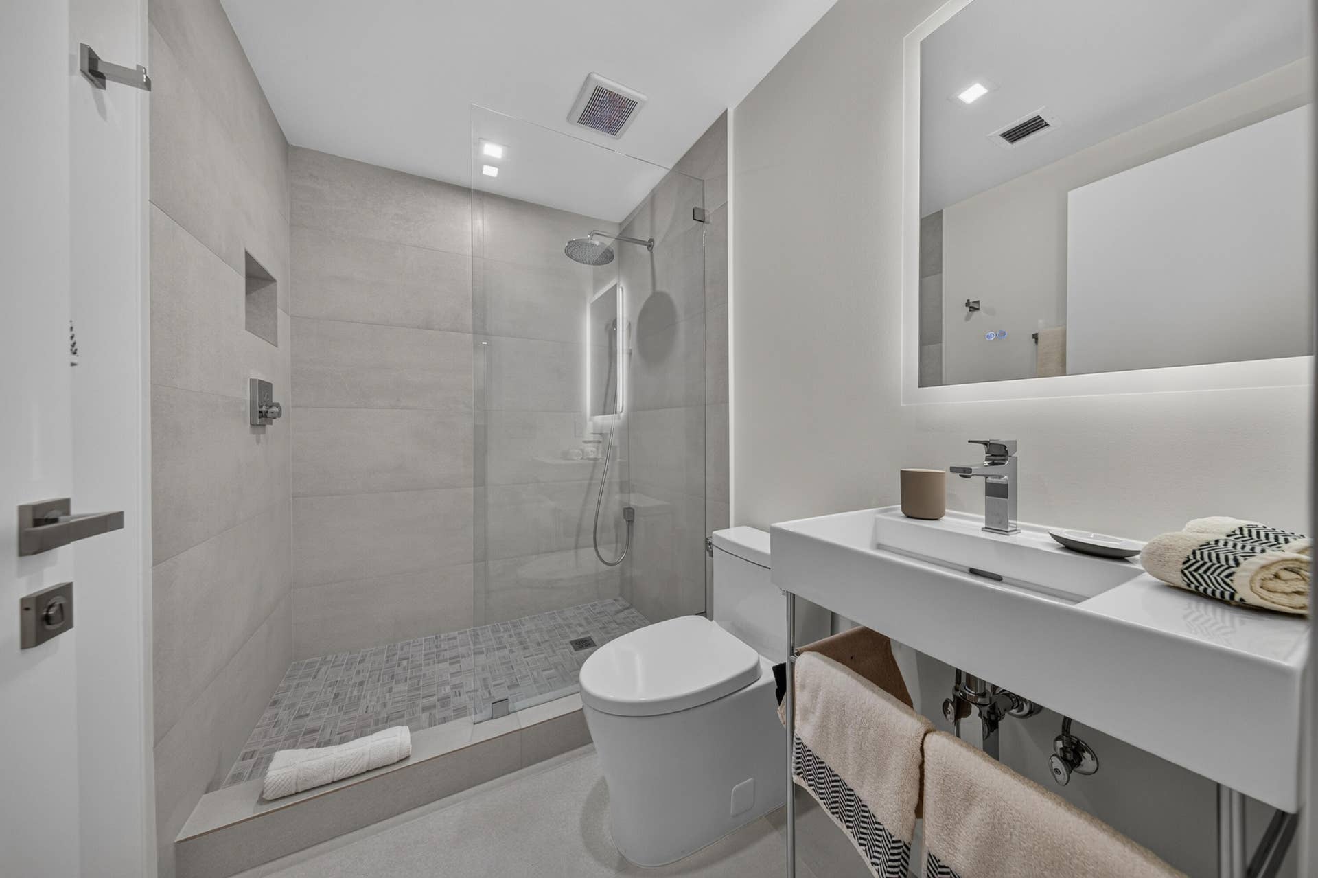 En suite bath