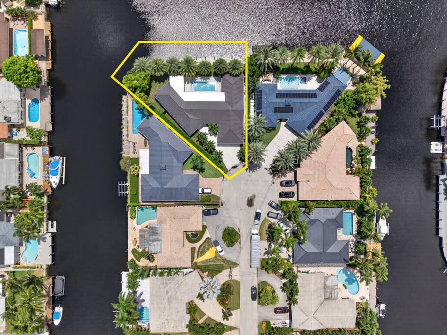 Property photo for 2118 NE 15TH Terrace, Wilton Manors, FL