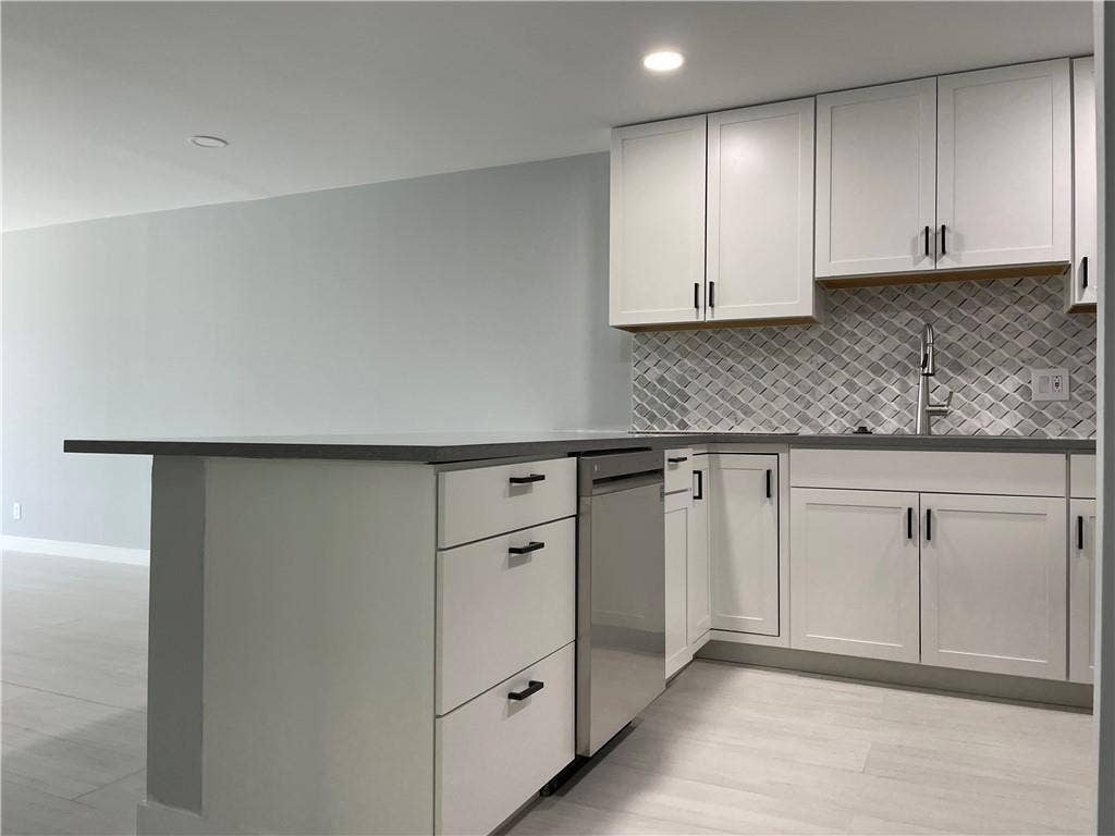 2322 S CYPRESS BEND Drive, #210, Pompano Beach, Pompano Beach, FL 33069 GetMedia (2)