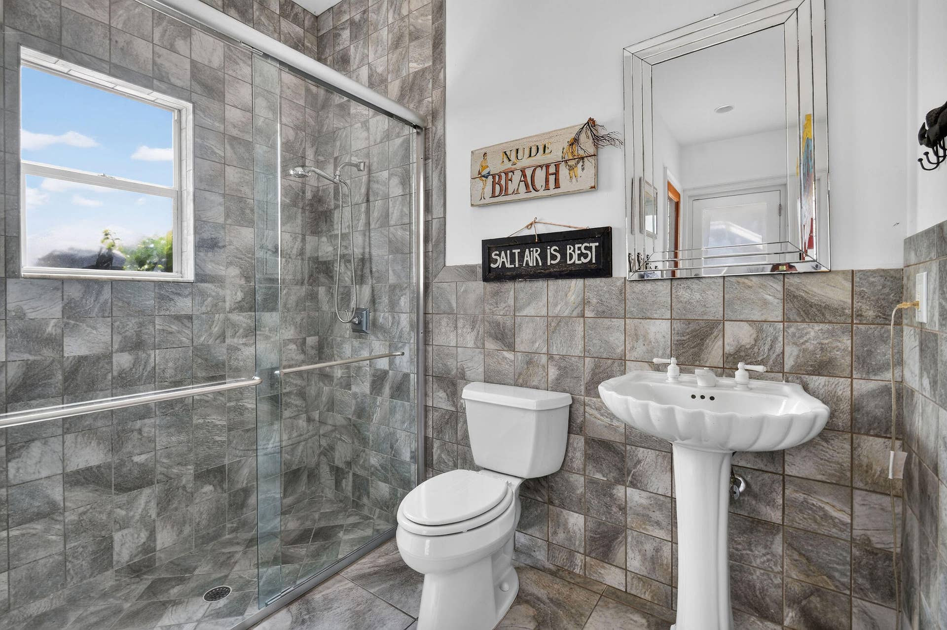 841 ANCHORAGE Drive, North Palm Beach, FL 33408 841AnchorageDr(74)