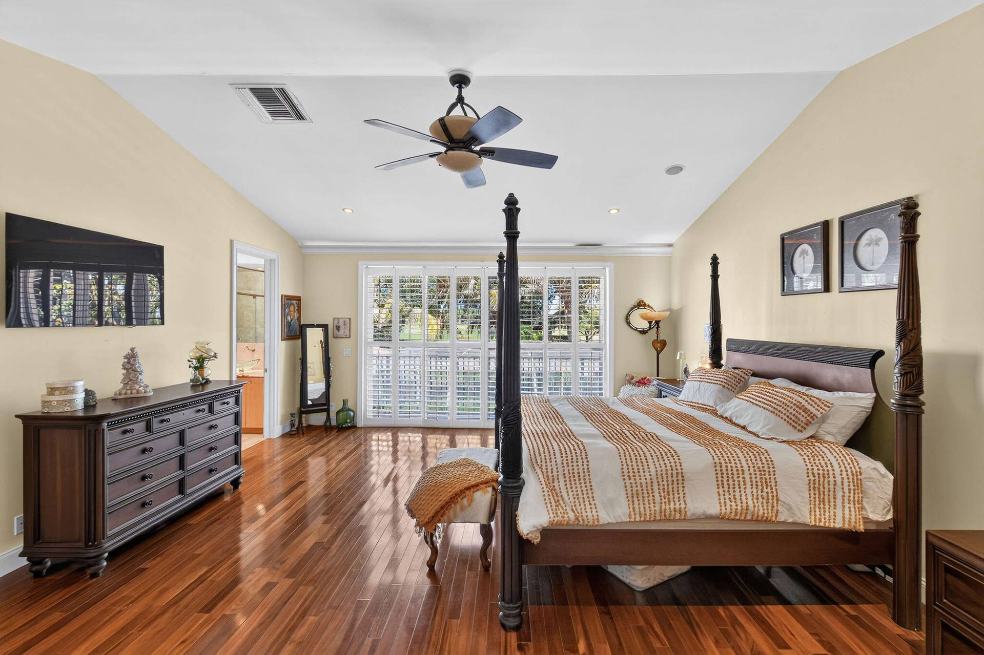 841 ANCHORAGE Drive, North Palm Beach, FL 33408 Master bedroom
