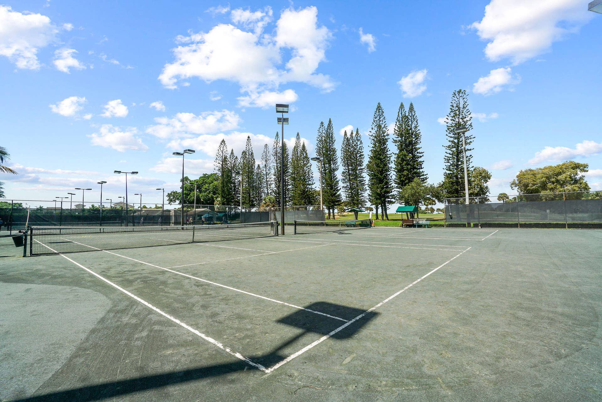 841 ANCHORAGE Drive, North Palm Beach, FL 33408 Tennis at NPB Country Club