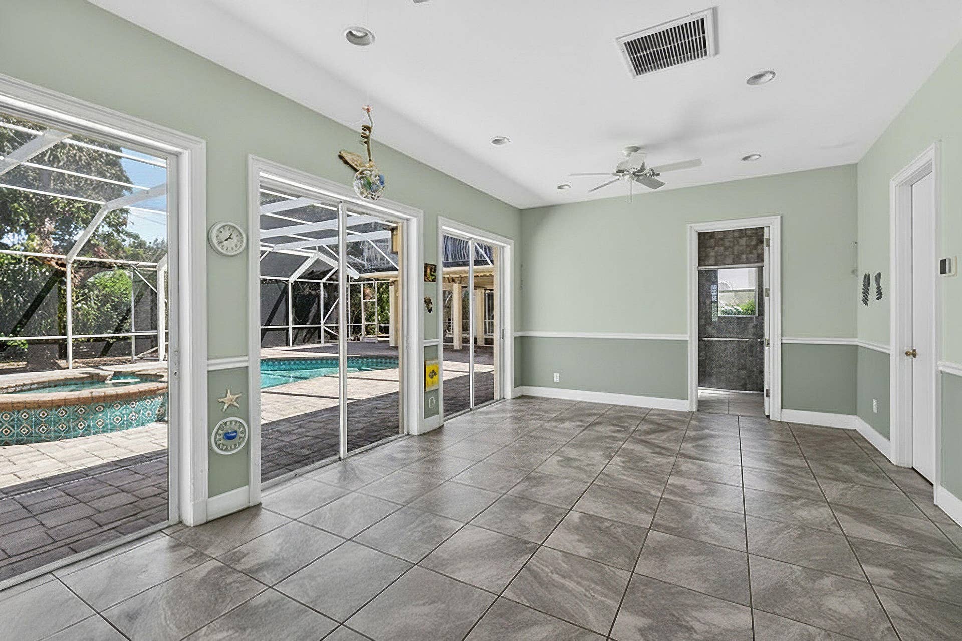 841 ANCHORAGE Drive, North Palm Beach, FL 33408 Pool cabana - ADU - with full bath and sauna