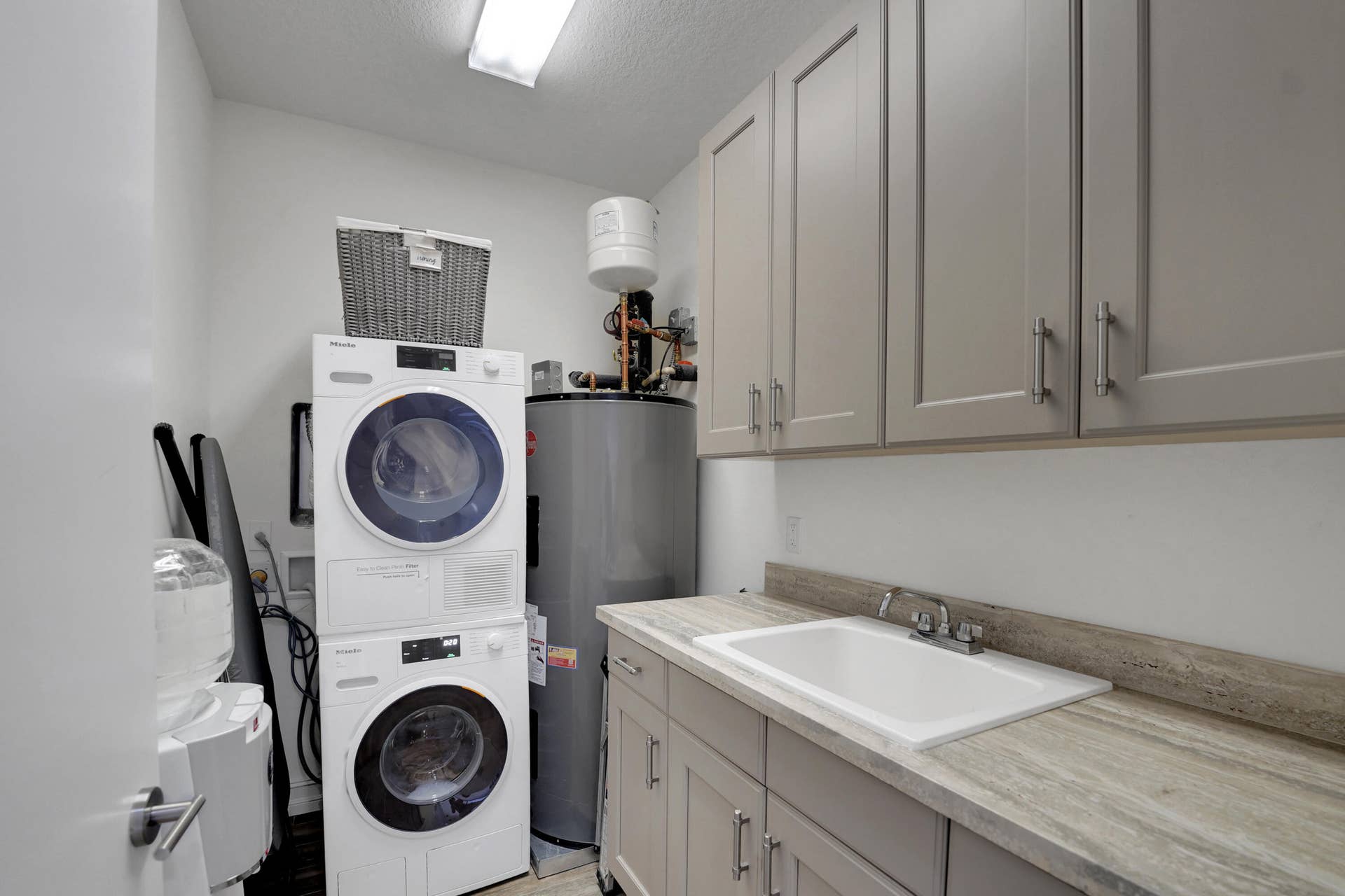 105 ISLE OF VENICE Drive, #105, Fort Lauderdale, Fort Lauderdale, FL 33301 DSC05533