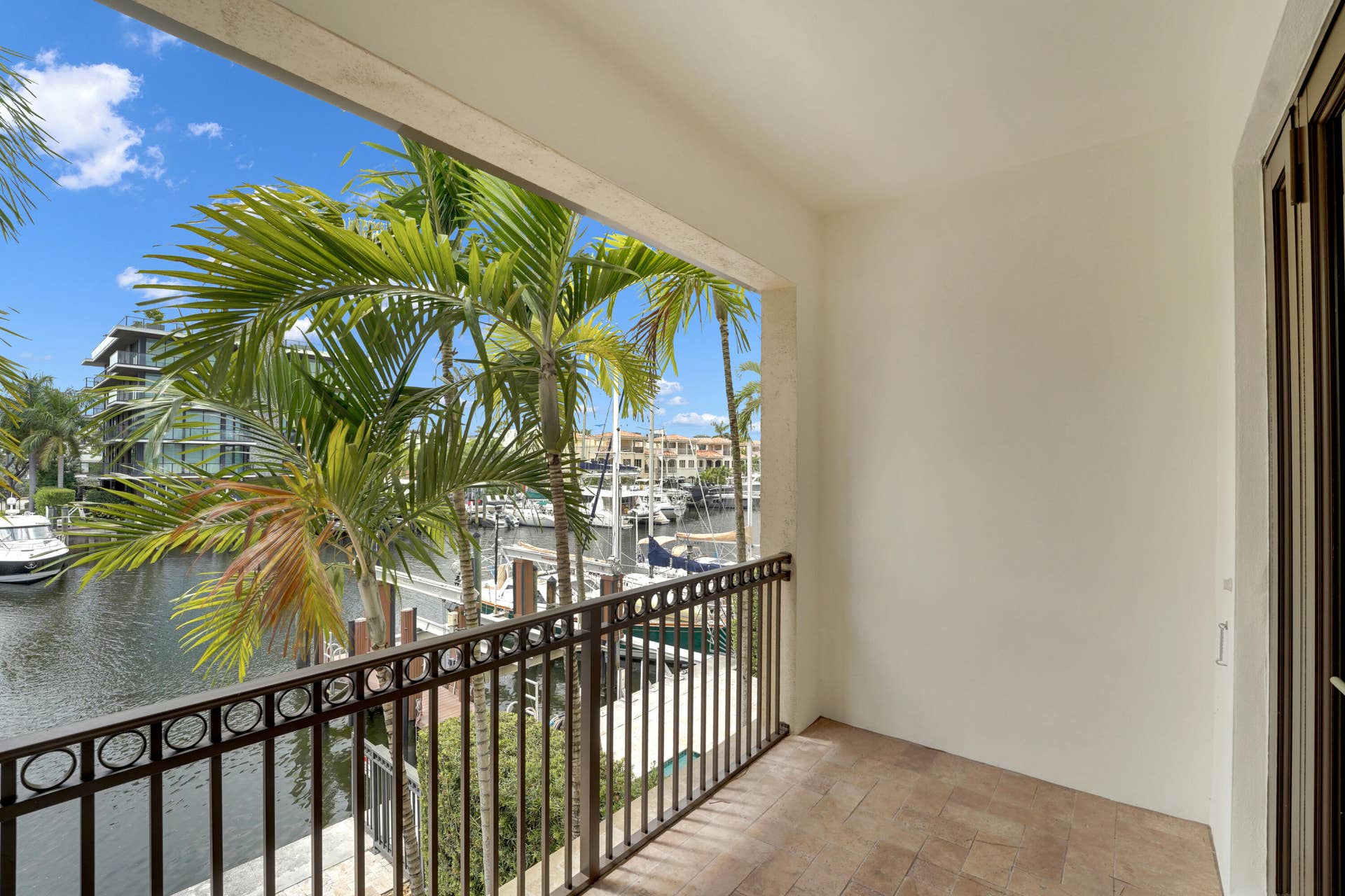 105 ISLE OF VENICE Drive, #105, Fort Lauderdale, Fort Lauderdale, FL 33301 DSC05749