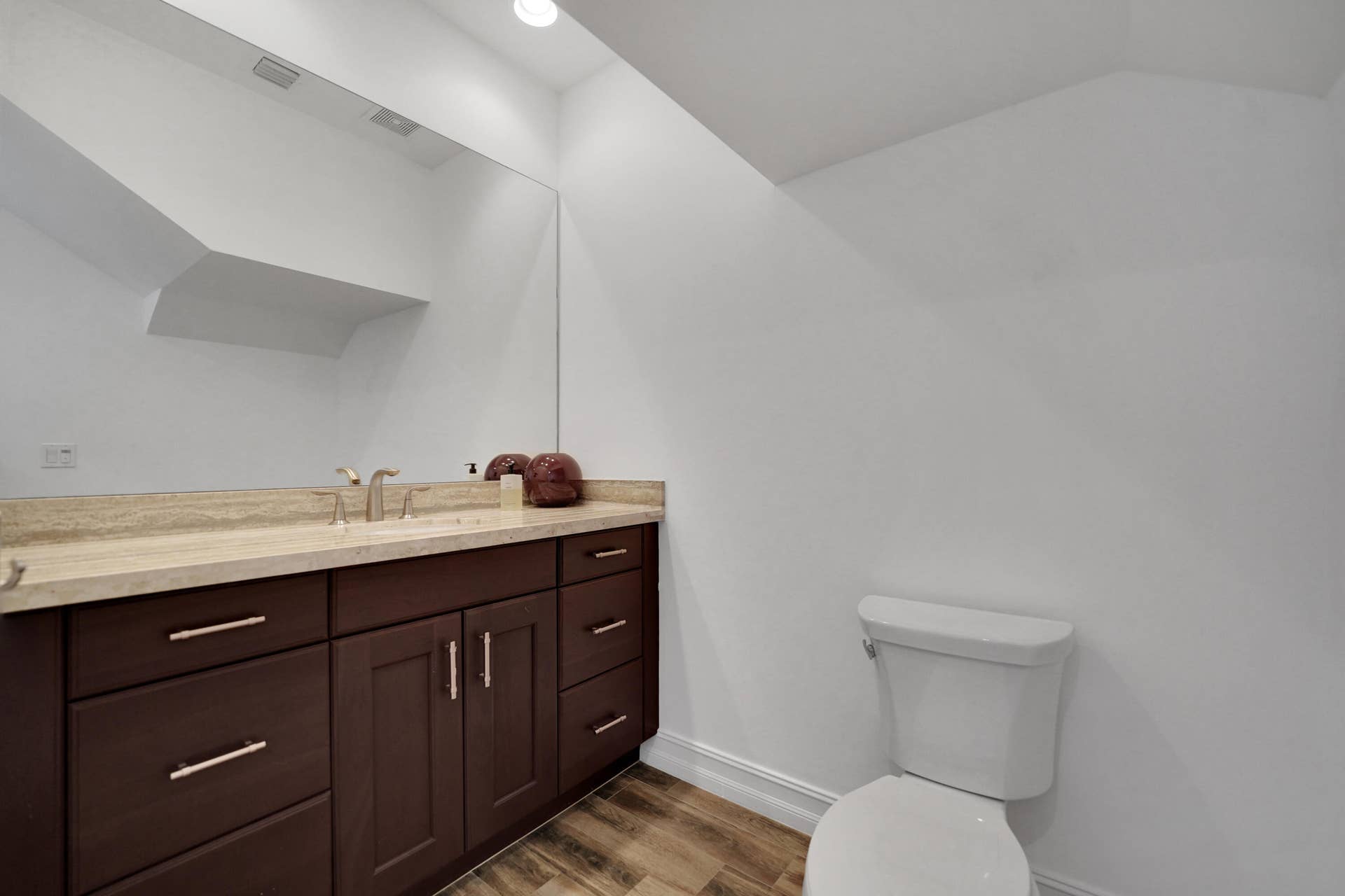 105 ISLE OF VENICE Drive, #105, Fort Lauderdale, Fort Lauderdale, FL 33301 DSC05542
