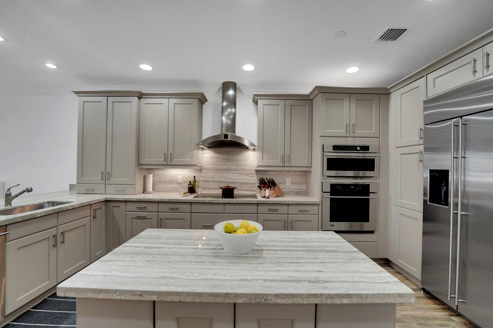 105 ISLE OF VENICE Drive, #105, Fort Lauderdale, Fort Lauderdale, FL 33301 DSC05569
