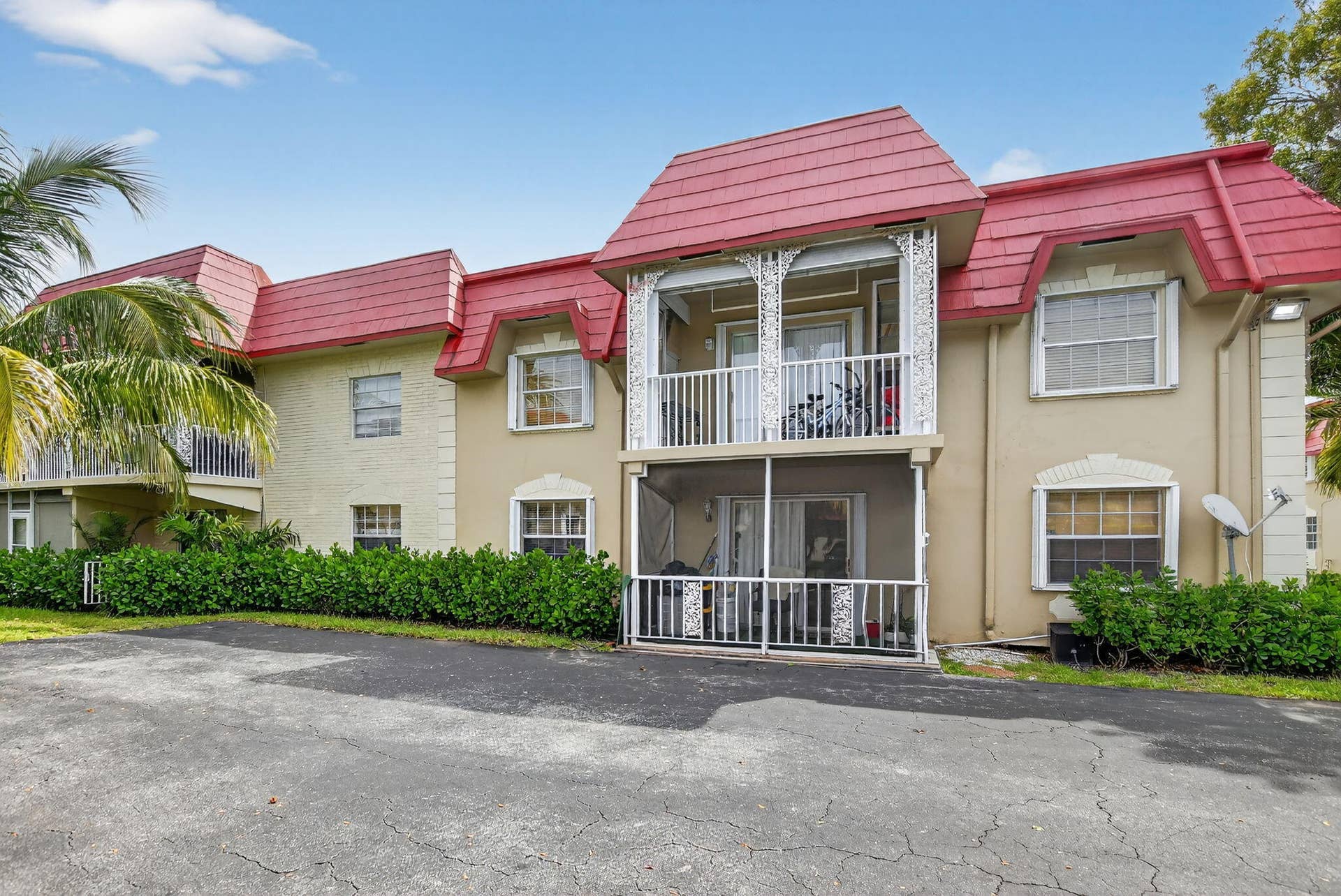 555 SE 8th Street, #154, Deerfield Beach, FL 33441 24-web-or-mls-024_DSC_1546
