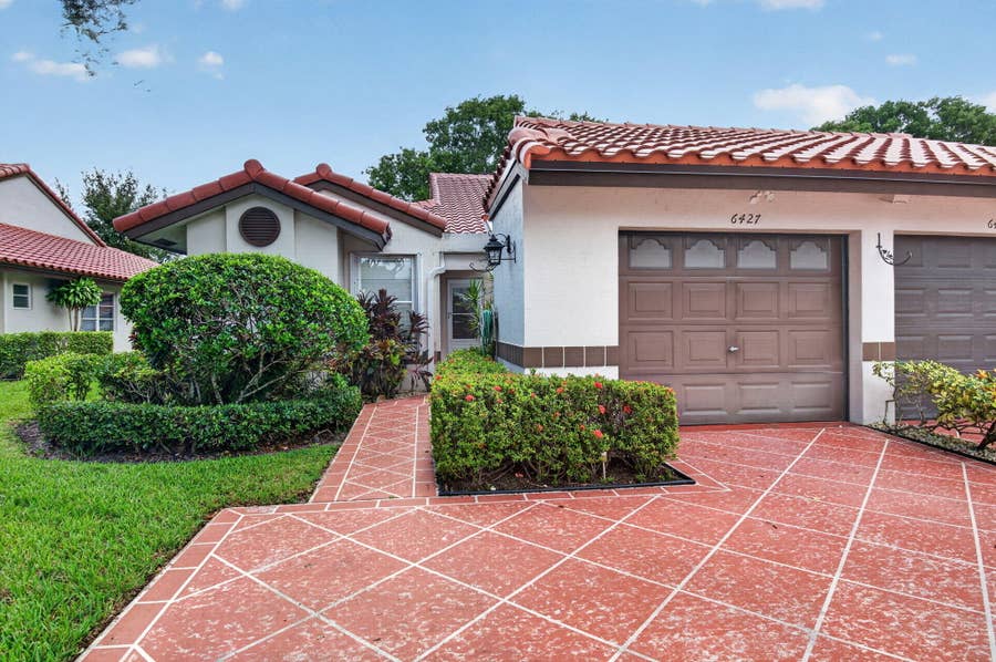 Property photo for 6427 Pointe Pleasant Circle, Delray Beach, FL