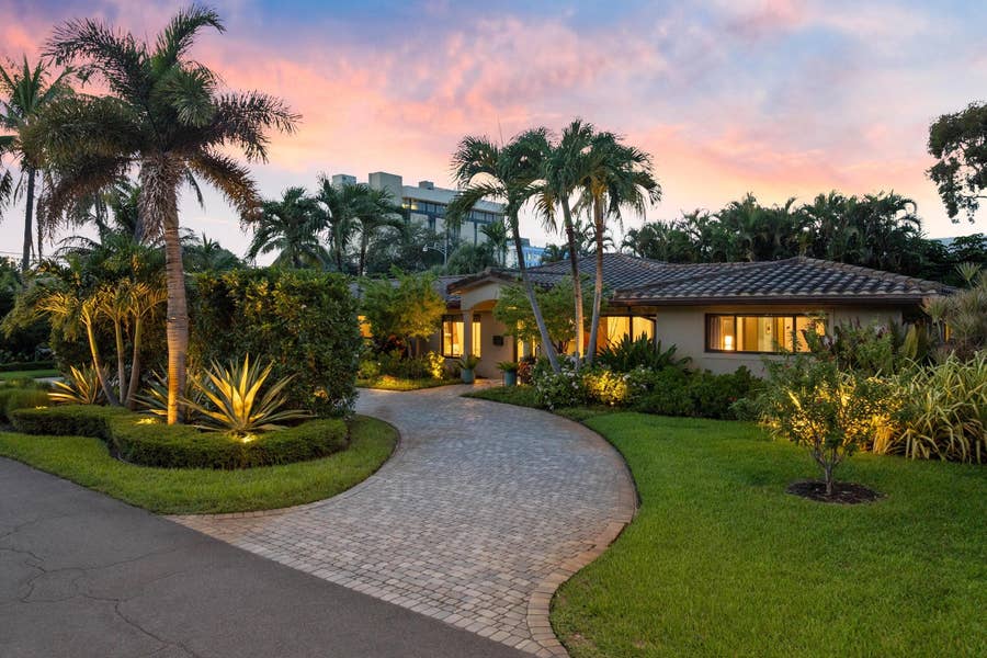 Property photo for 2625 NE 30TH Street, Fort Lauderdale, FL
