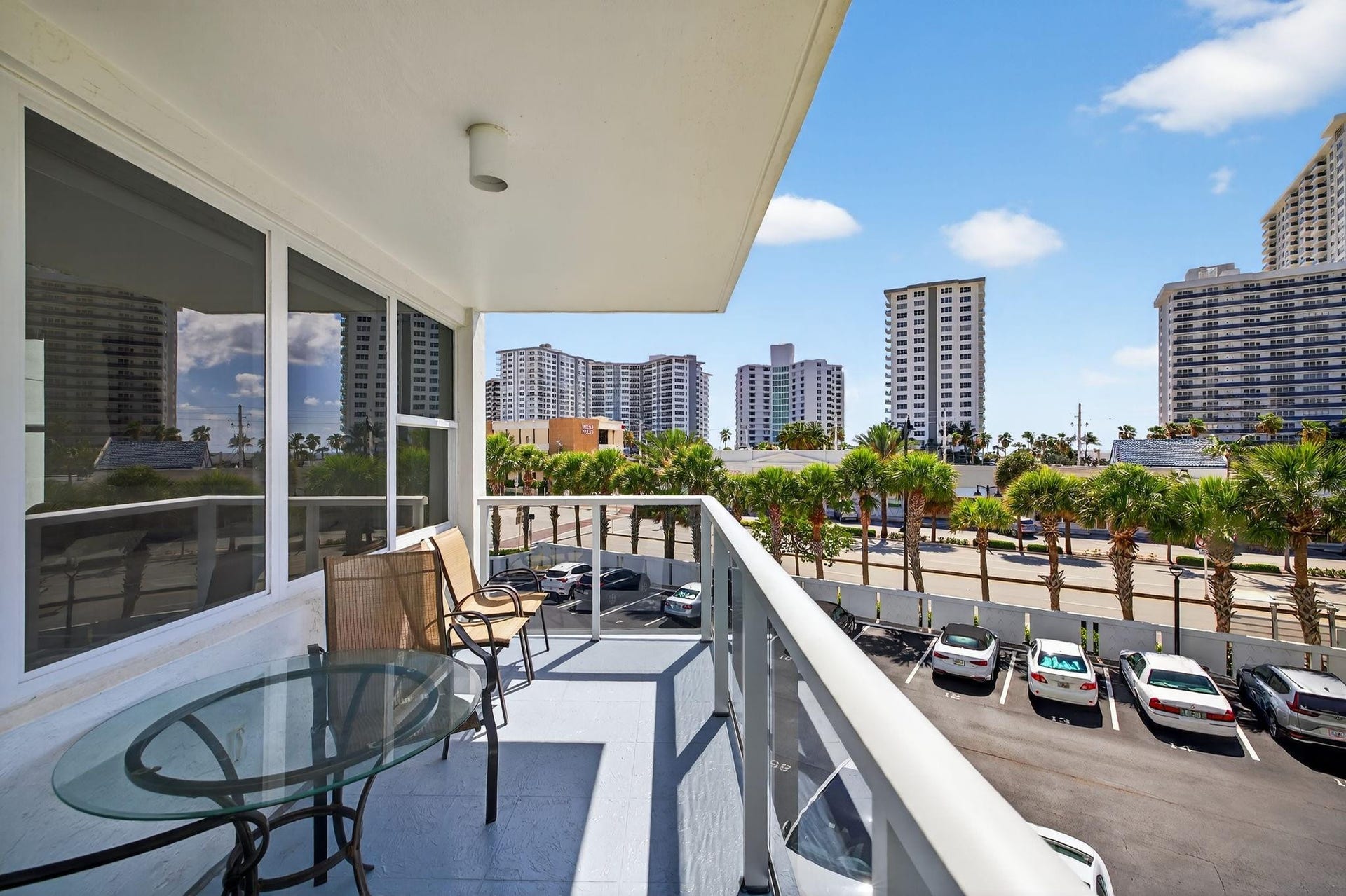 3300 NE 36th Street, #309, Fort Lauderdale, FL 33308 Hurricane windows