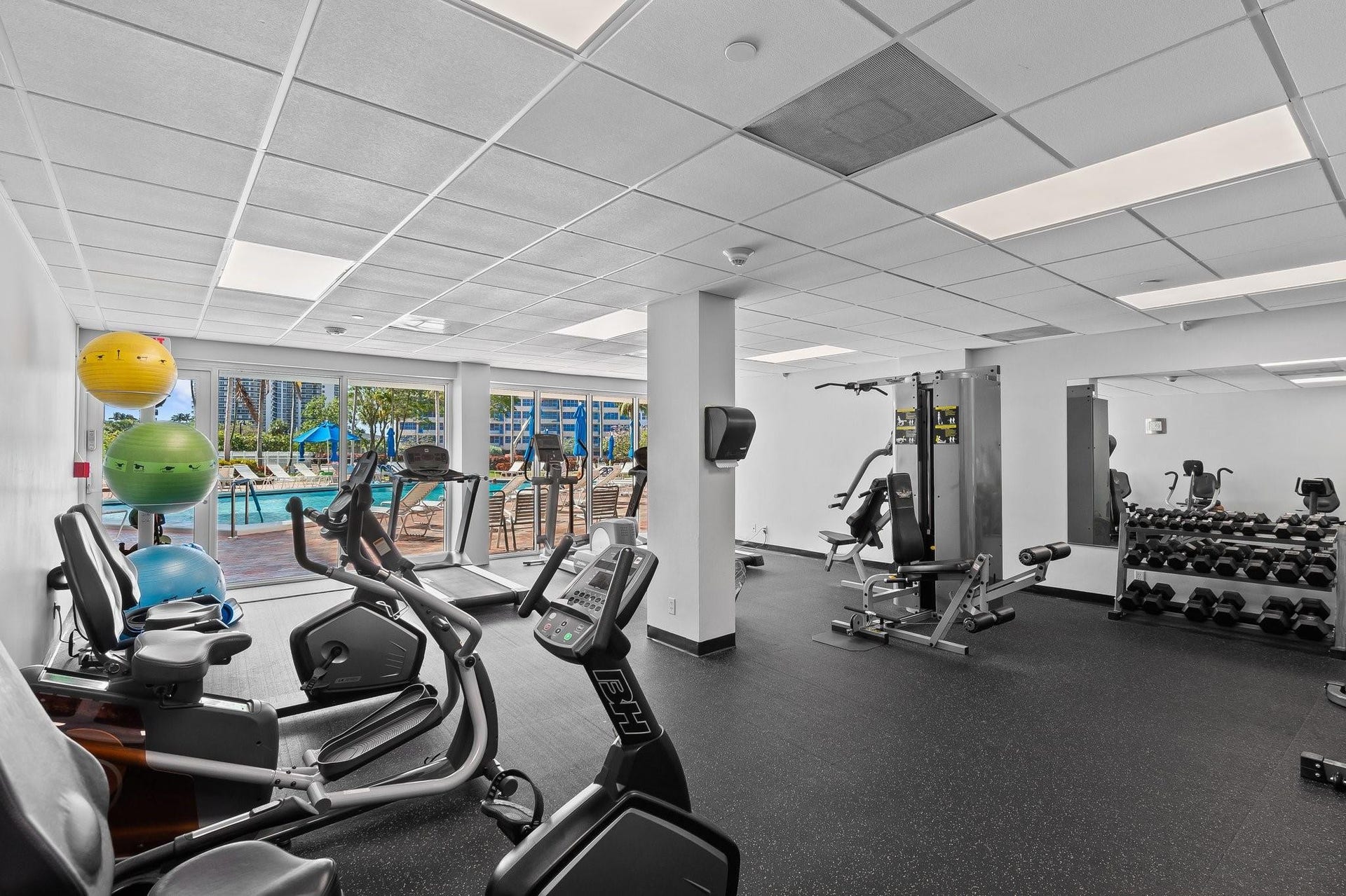 3300 NE 36th Street, #309, Fort Lauderdale, FL 33308 Fitness Center