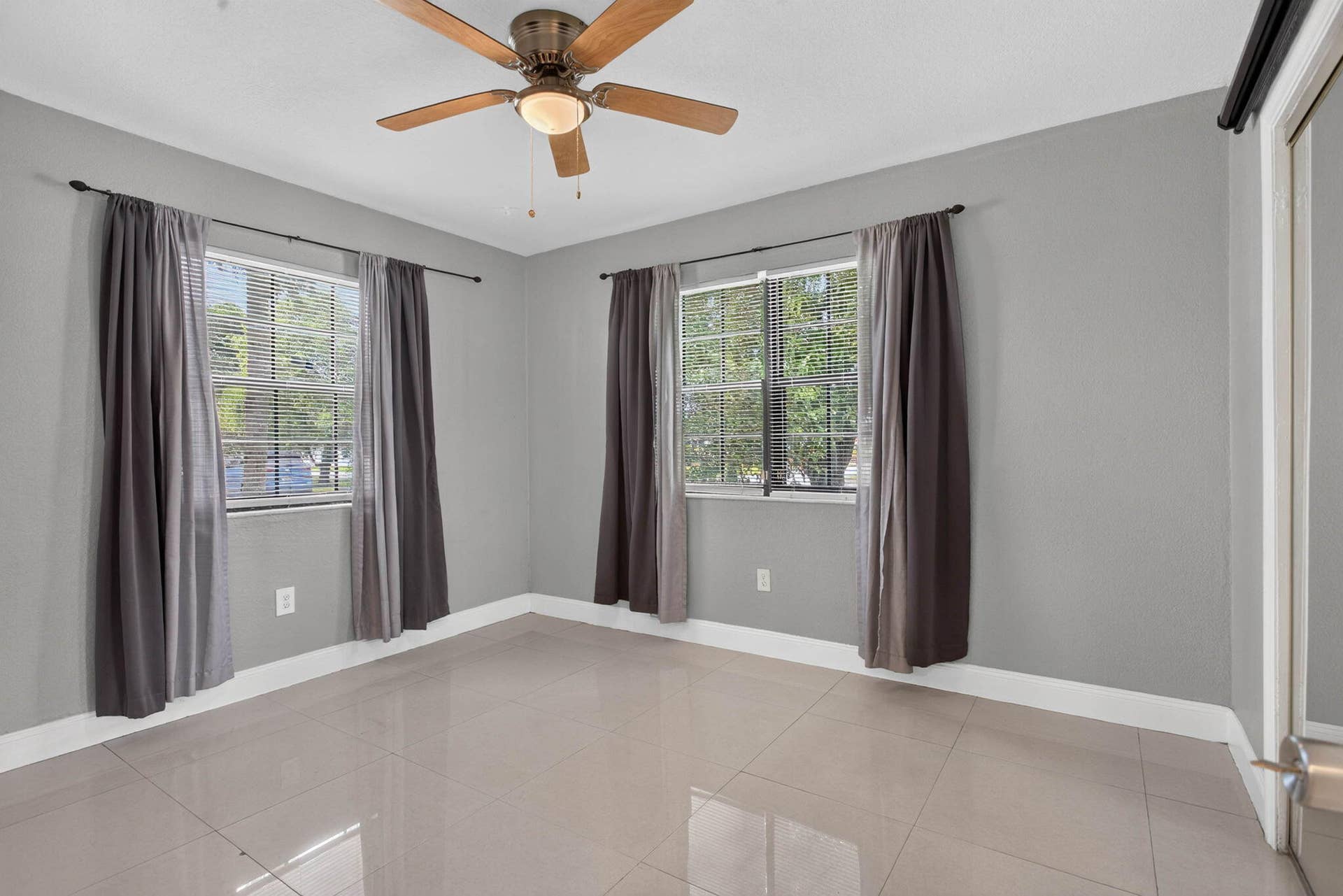 24-web-or-mls-7571-24