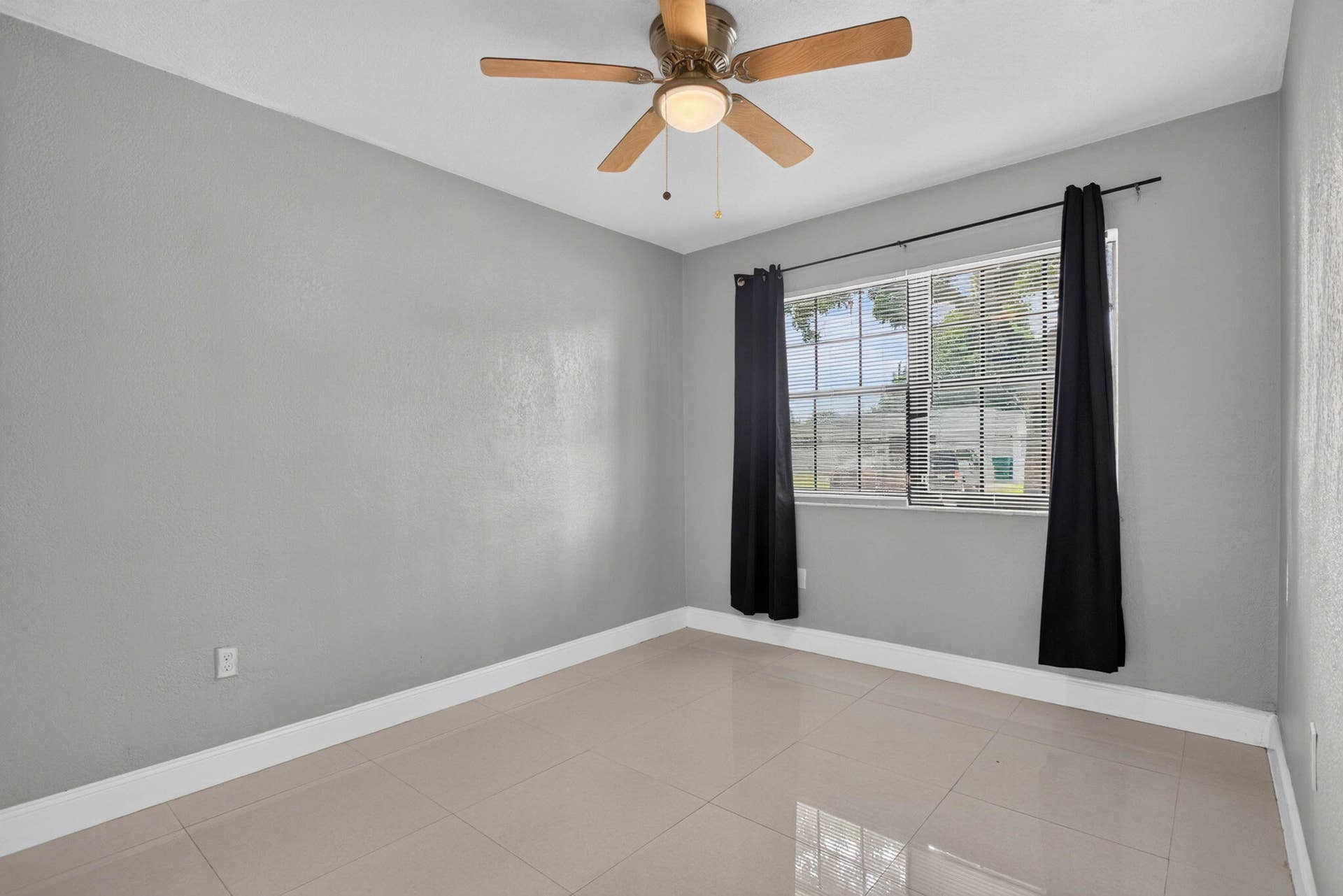 22-web-or-mls-7571-22