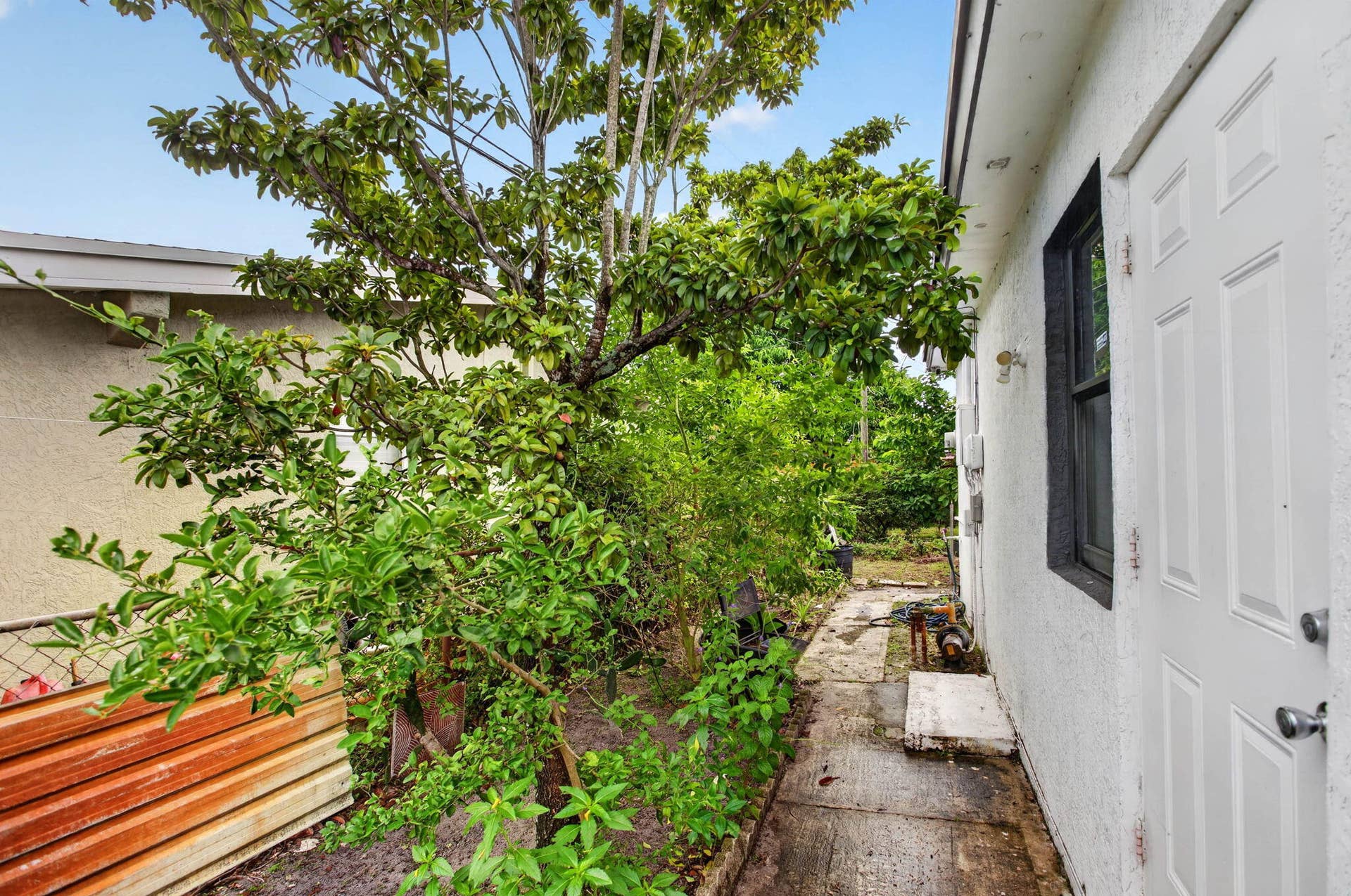 6-web-or-mls-7571-6