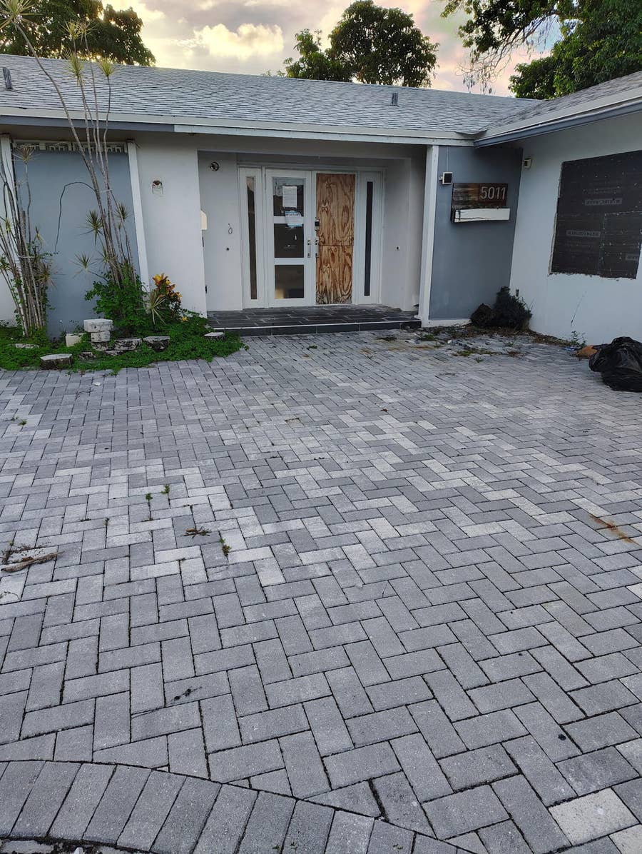 Property photo for 5011 SAGO PALM Circle, Tamarac, FL