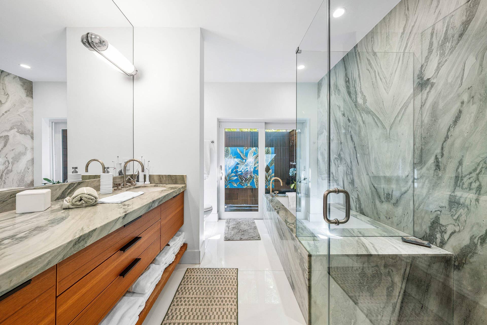 50 Spoonbill Road, Manalapan, FL 33462 051-50SpoonbillRoad-Manalapan-FL-33462-S