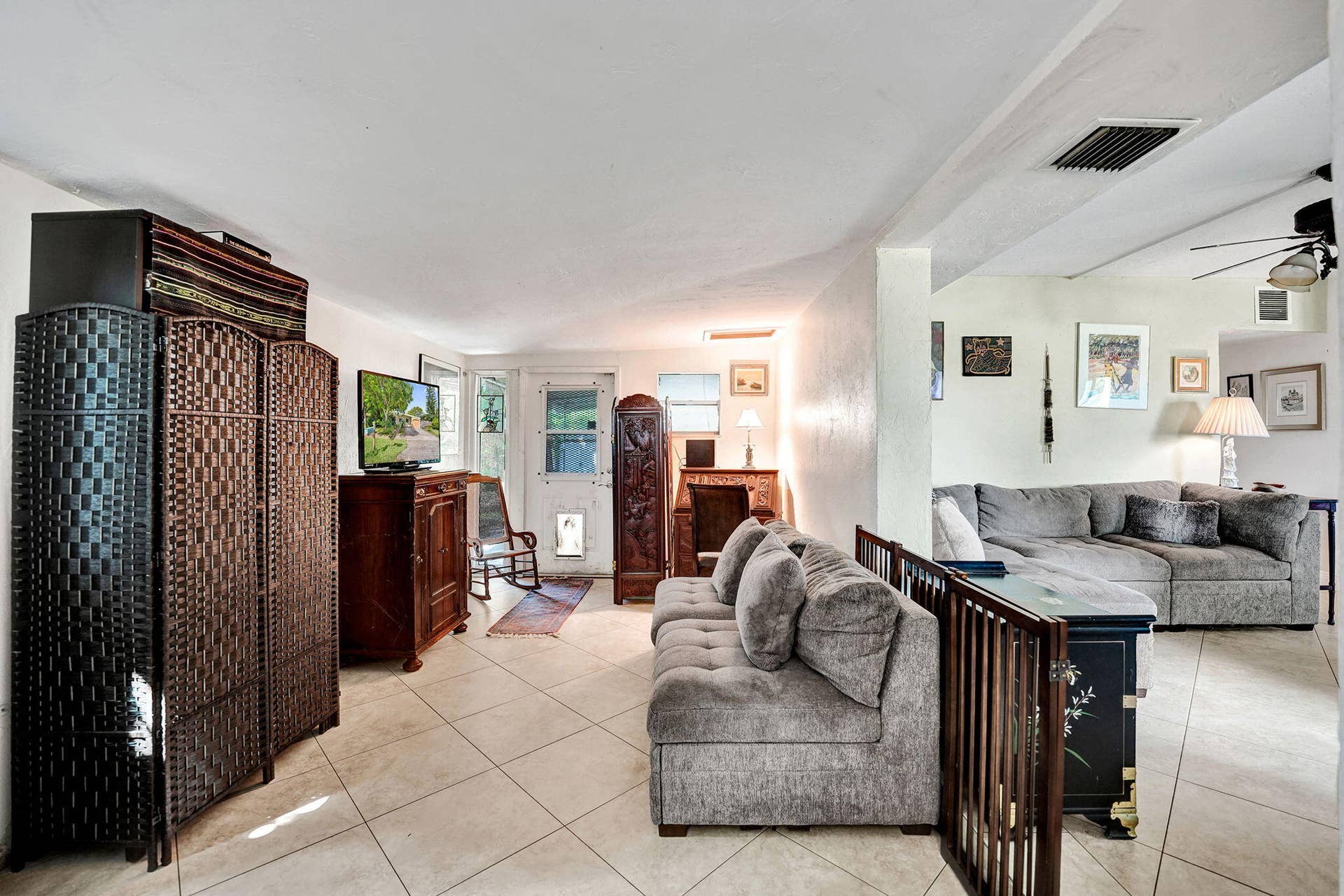 4541 NE 14TH Terrace, Pompano Beach, FL 33064 fl2
