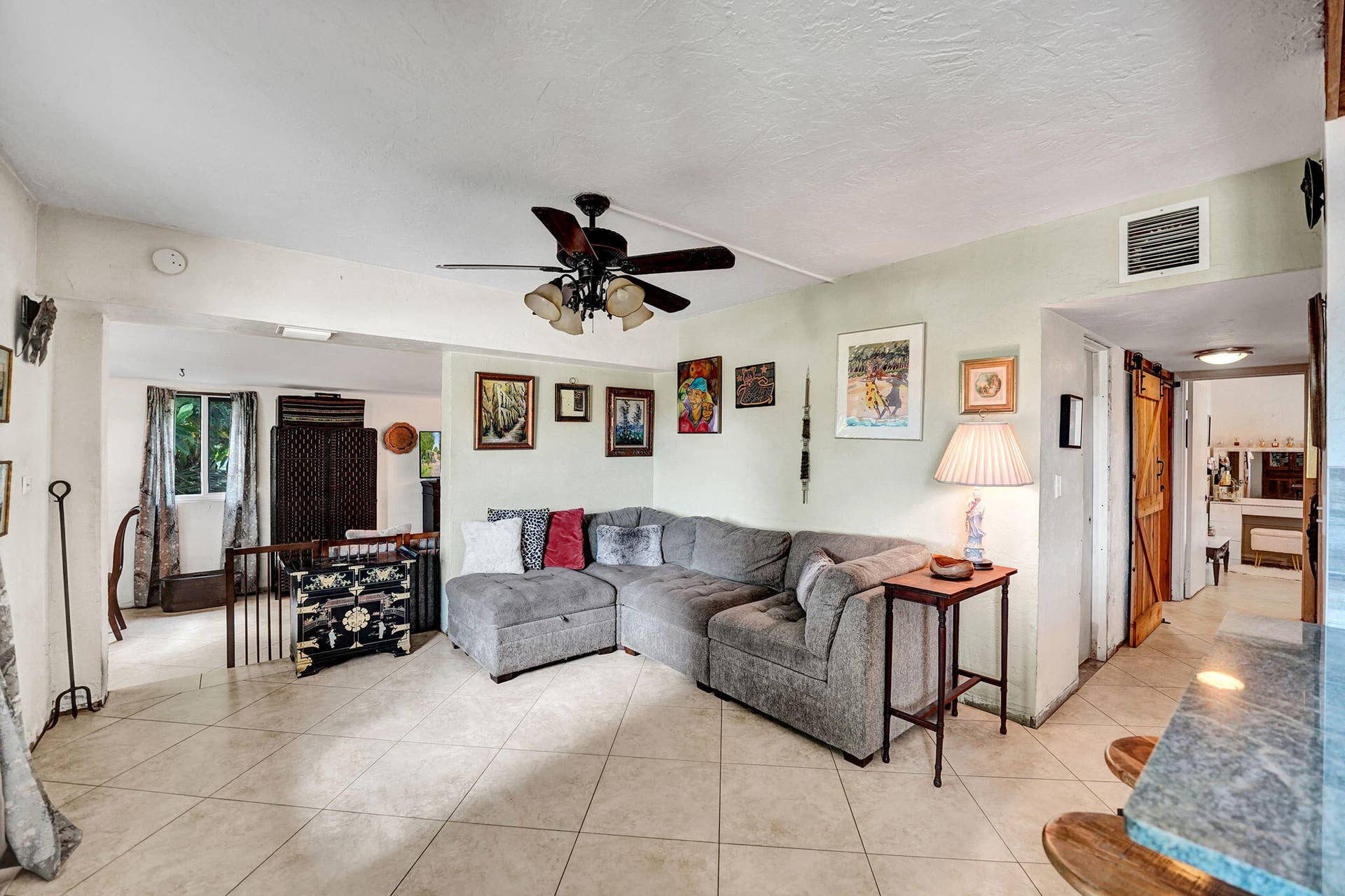 4541 NE 14TH Terrace, Pompano Beach, FL 33064 lr3