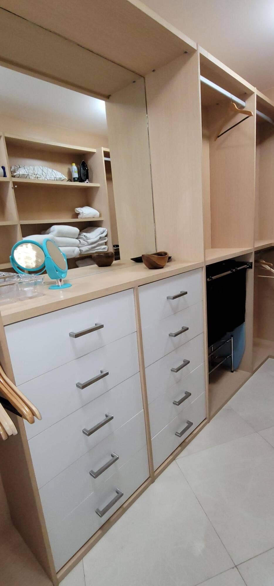 MASTER CLOSET