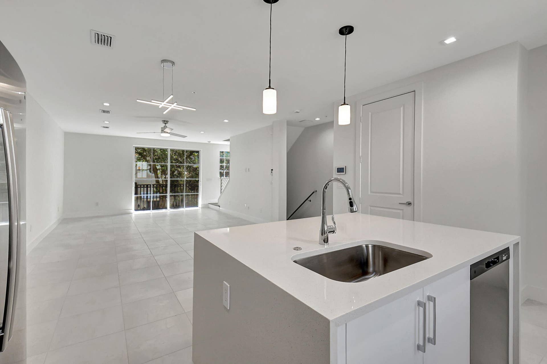 54 Atlantic Grove Way, Delray Beach, FL 33444 actual dining area from kitchen