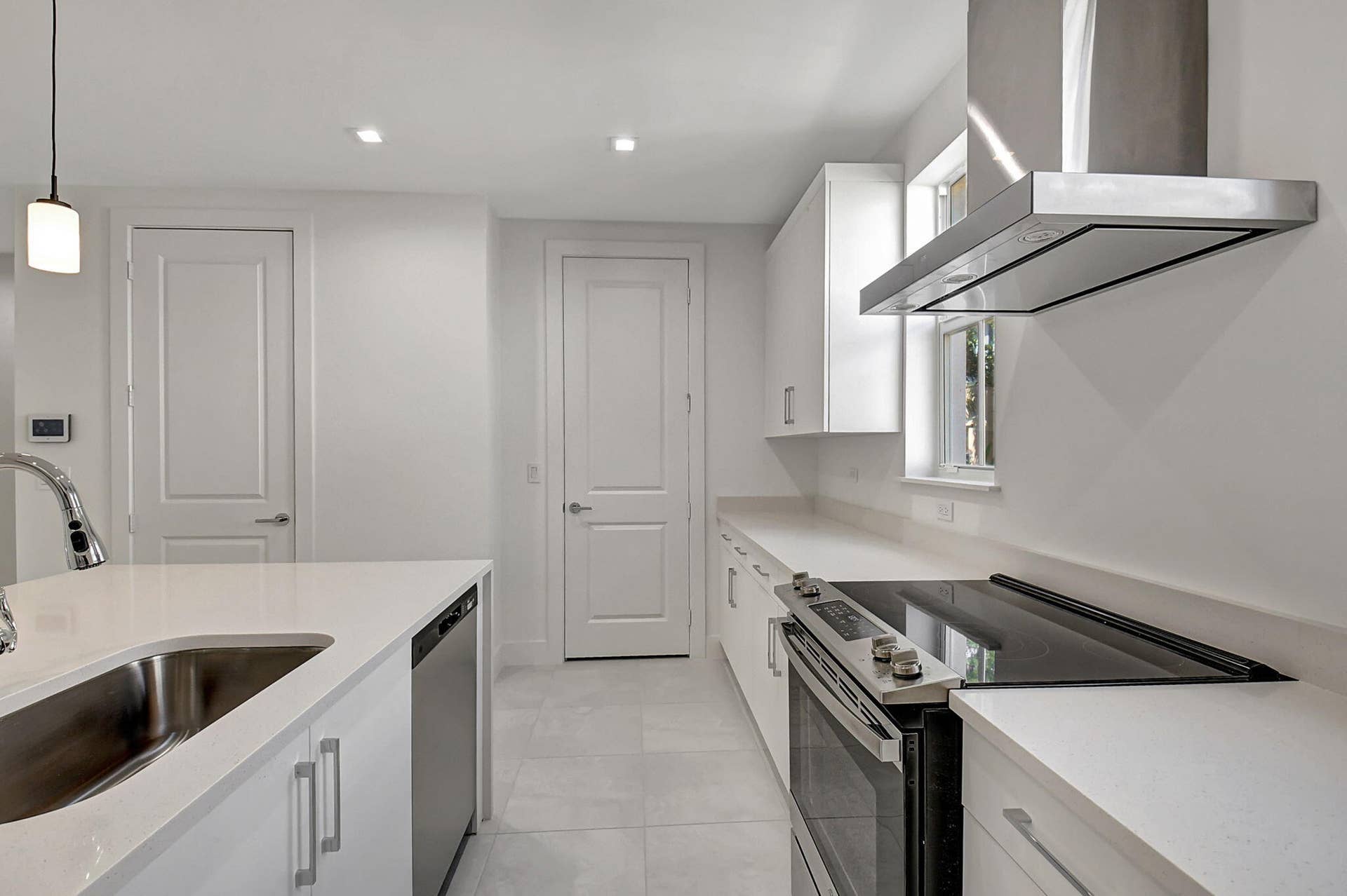 54 Atlantic Grove Way, Delray Beach, FL 33444 quartz counter tops