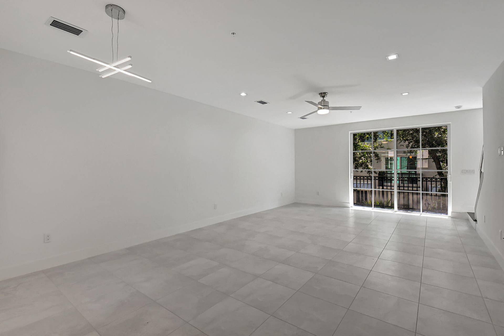 54 Atlantic Grove Way, Delray Beach, FL 33444 actual side view living room