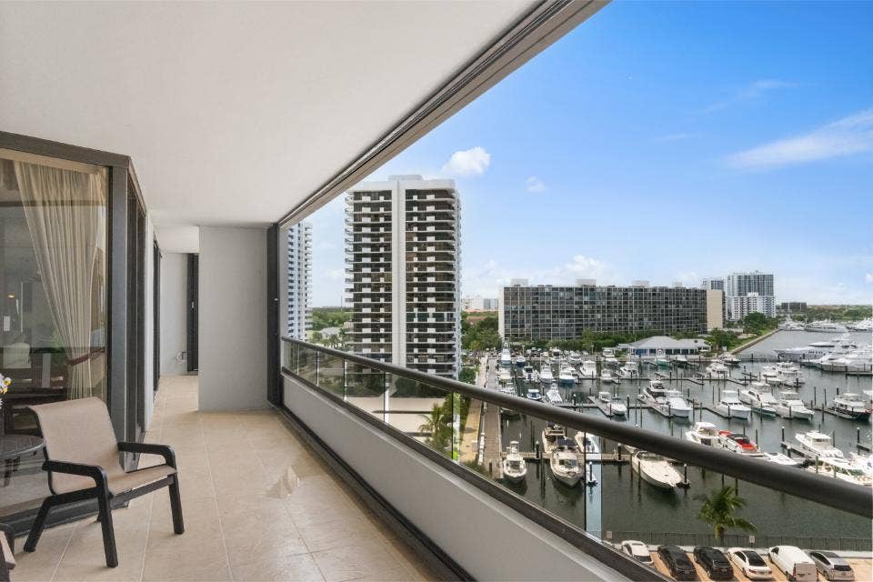 100 Lakeshore Drive, #754, North Palm Beach, FL 33408 Marina View