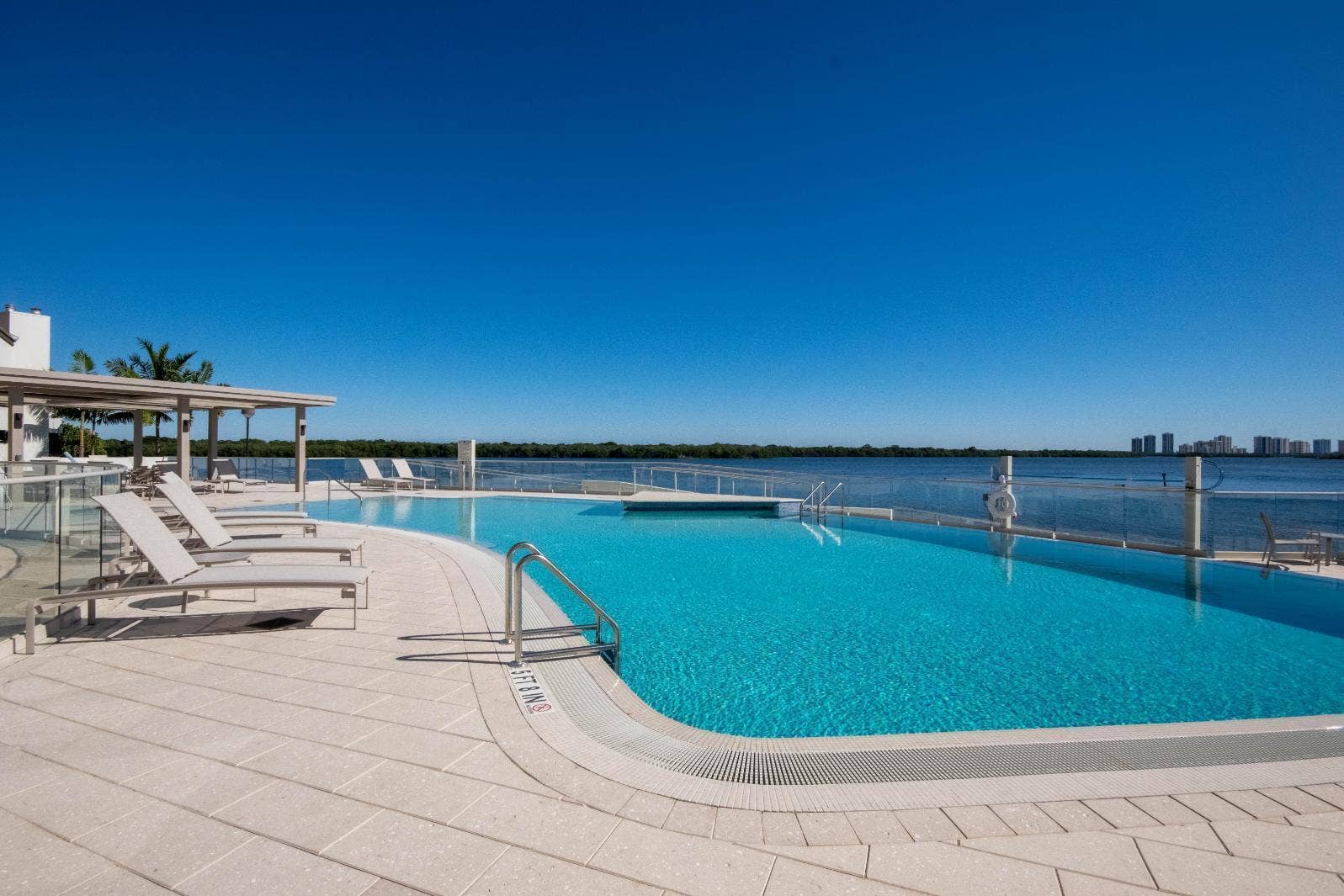 100 Lakeshore Drive, #754, North Palm Beach, FL 33408 Pool