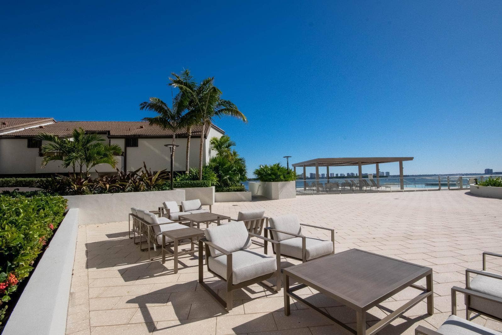 100 Lakeshore Drive, #754, North Palm Beach, FL 33408 Pool Area