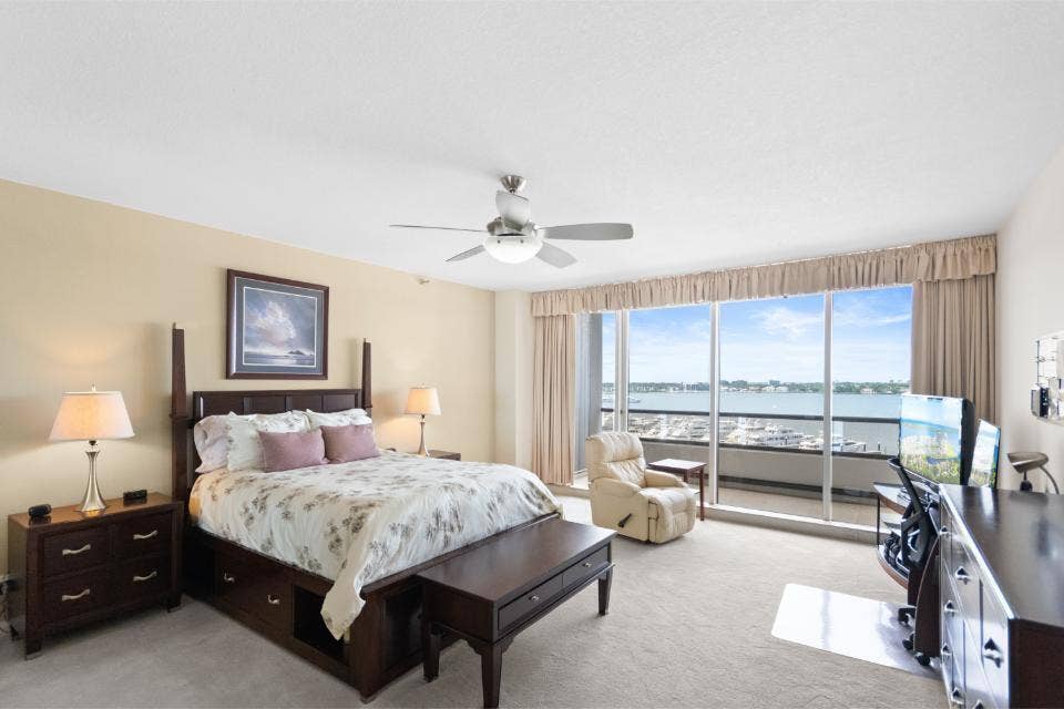 100 Lakeshore Drive, #754, North Palm Beach, FL 33408 Master Bedroom