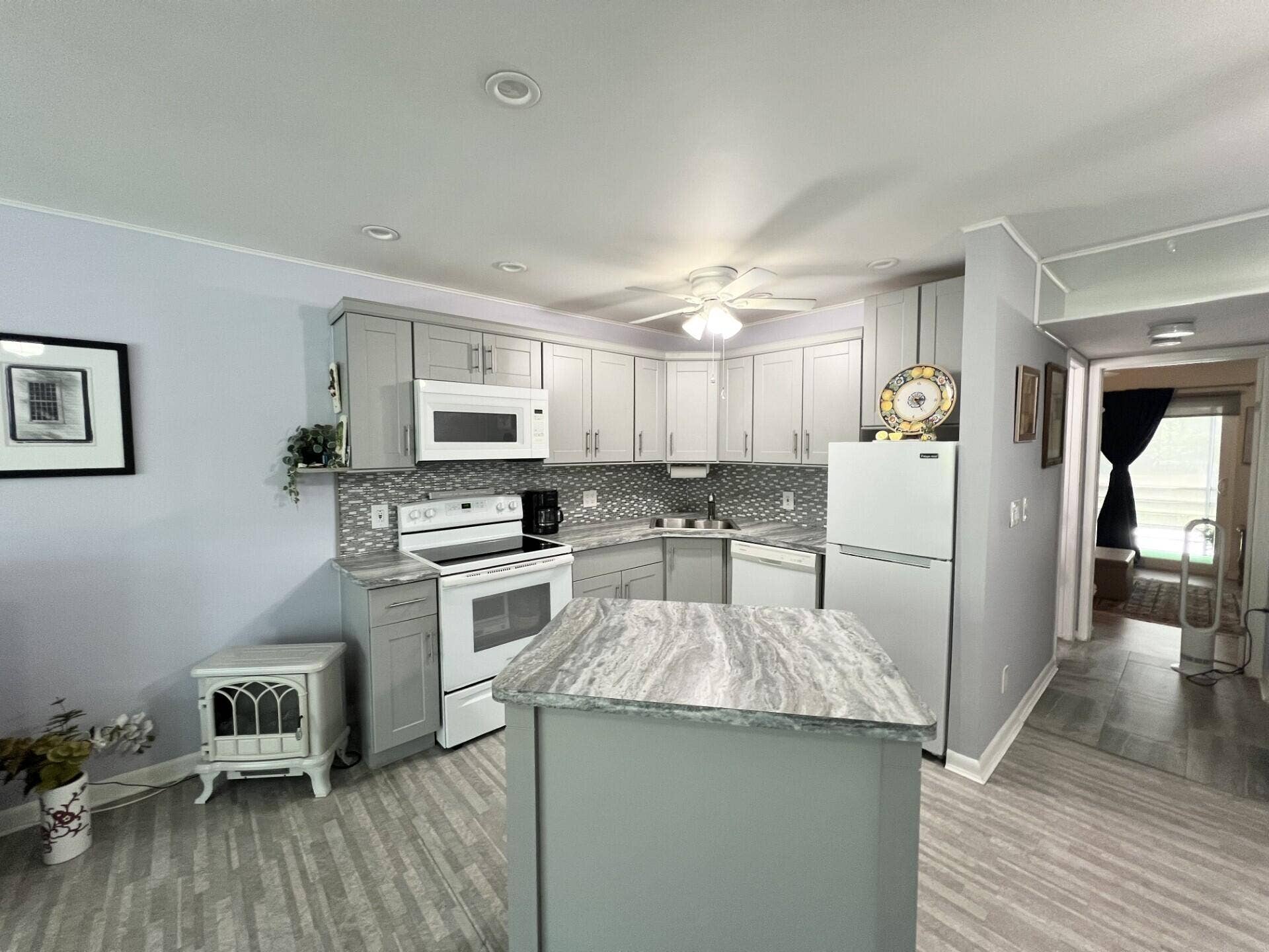 226 DURHAM E, #226, Deerfield Beach, FL 33442 Custom Grey Wood Cabinetry with Kitchen Island