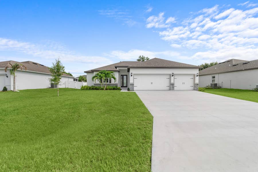 Property photo for 9166 103RD Court, Vero Beach, FL