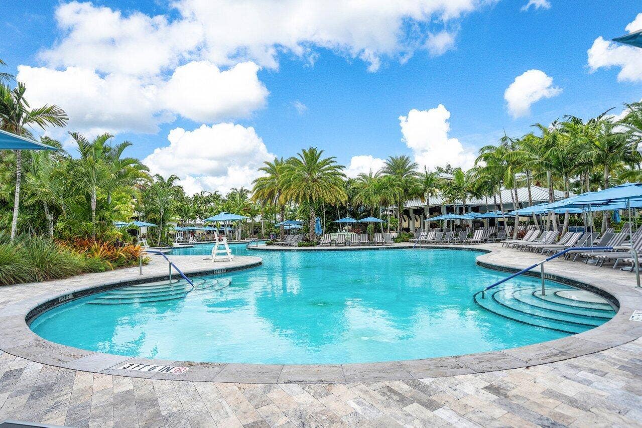 4043 NW 58th Street, Boca Raton, FL 33496 35