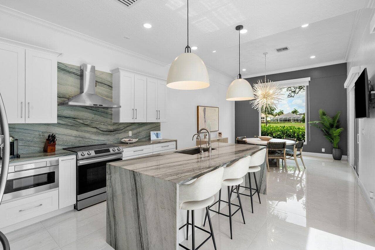 4043 NW 58th Street, Boca Raton, FL 33496 10