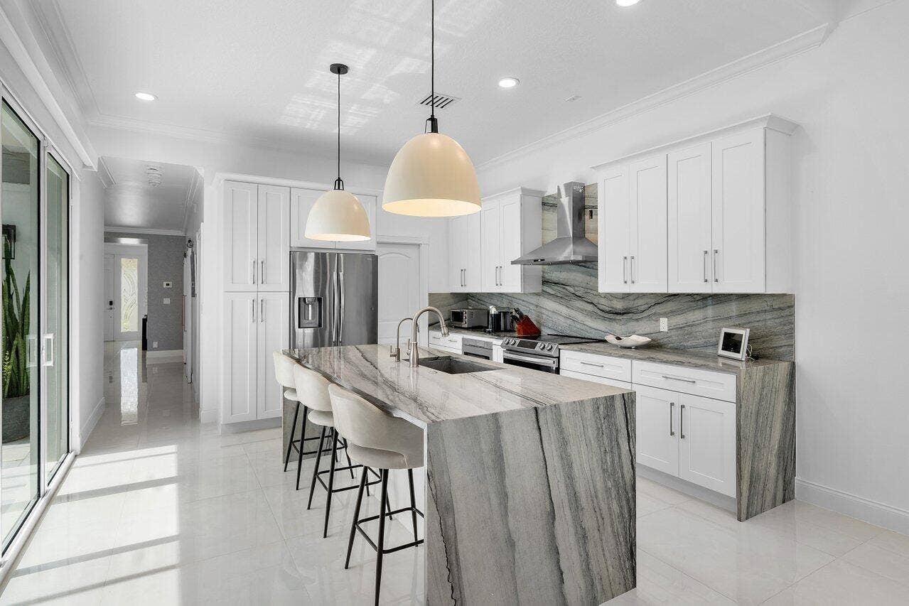 4043 NW 58th Street, Boca Raton, FL 33496 9