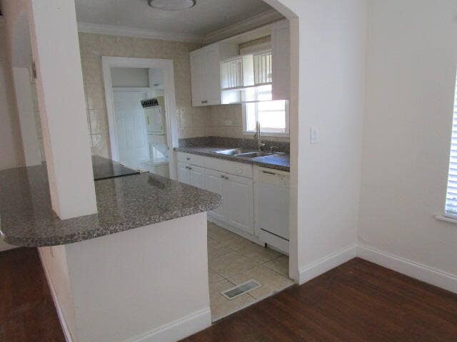 4565 N OCEAN Drive, #House, Lauderdale By The Sea, FL 33308 IMG_0222
