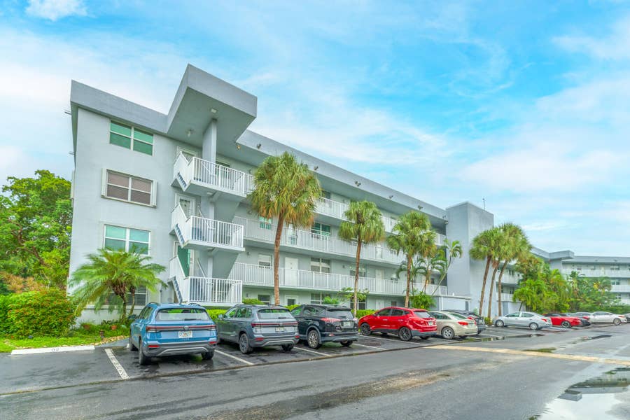 Property photo for 101 ROYAL PARK Drive, #1C, Oakland Park, FL
