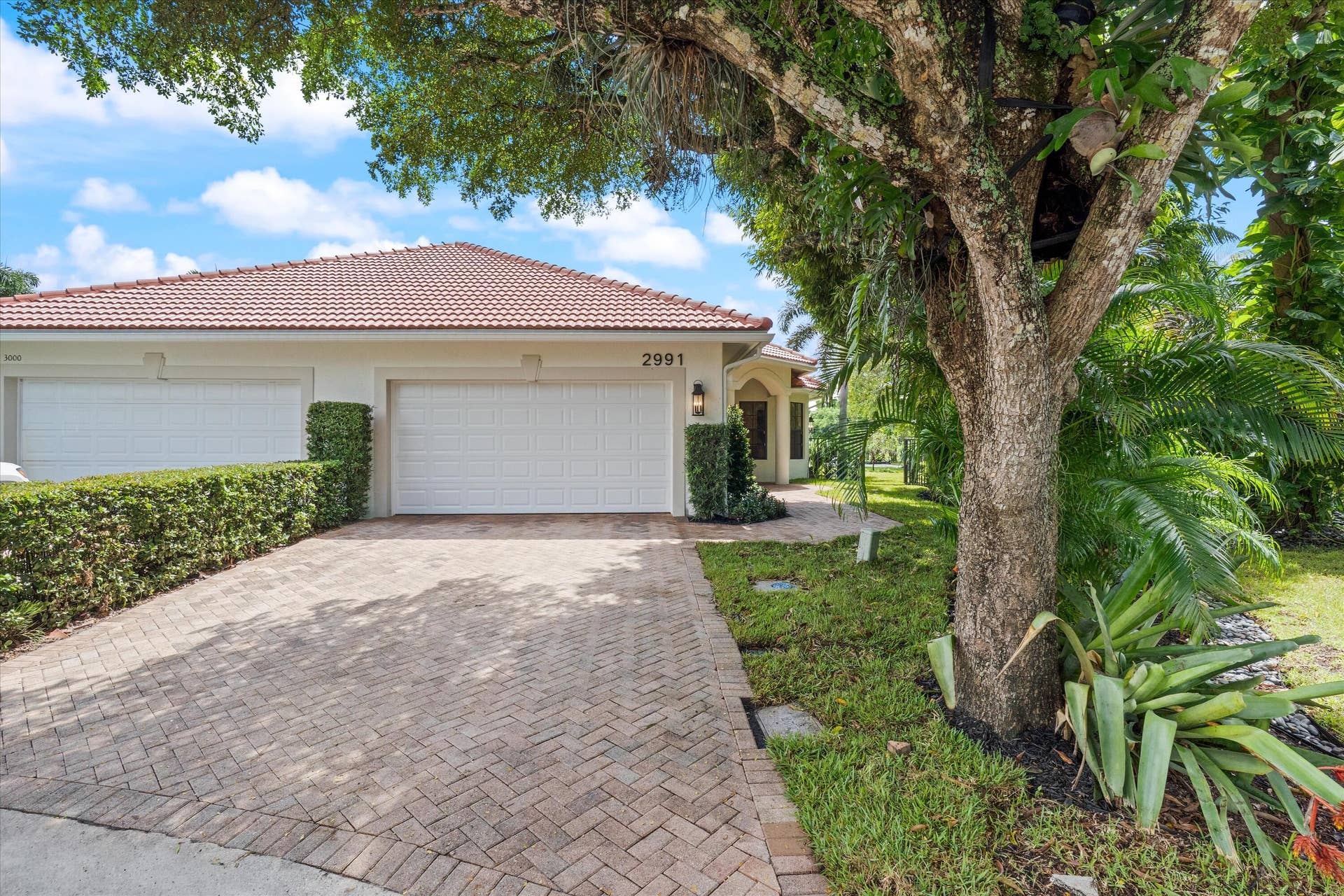 2991 TWIN OAKS Way, Wellington, FL 33414 01-2991 Twin Oaks Way Wellington, FL-100