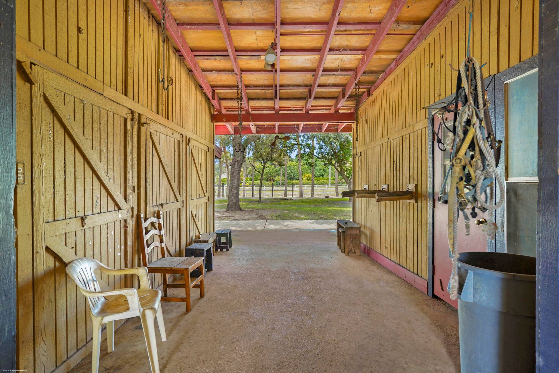 3516 Hanover Circle, Loxahatchee, FL 33470 Cross-aisle