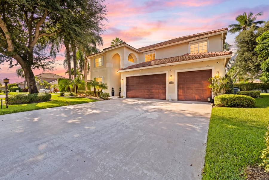 Property photo for 7202 CATALINA ISLE Drive, Lake Worth, FL