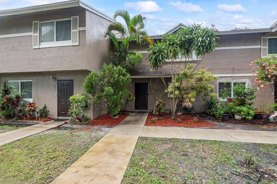 Property photo for 1469 SUSSEX Drive, North Lauderdale, FL