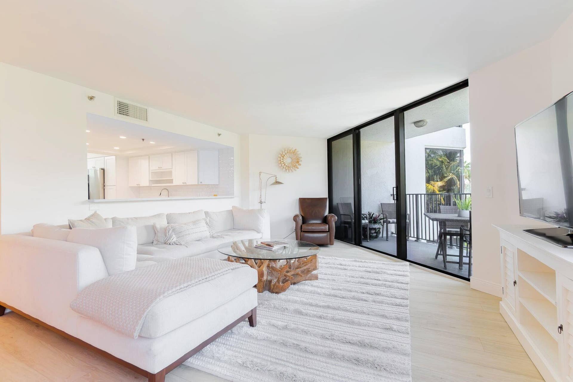 2565 S Ocean Boulevard, #205-N, Highland Beach, FL 33487 TH LIV2