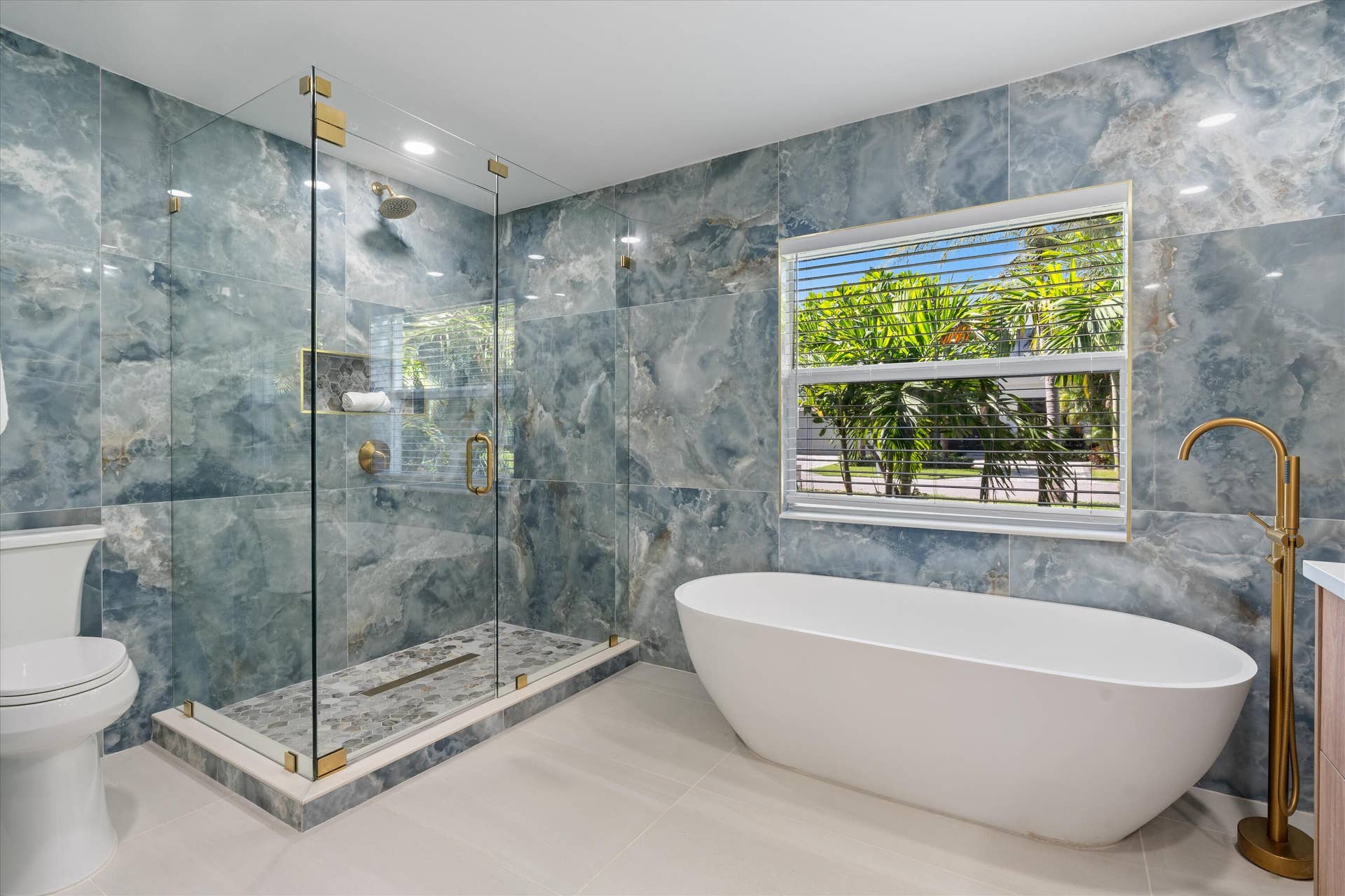 18-1132 NE 3rd Ave Boca Raton, FL-120