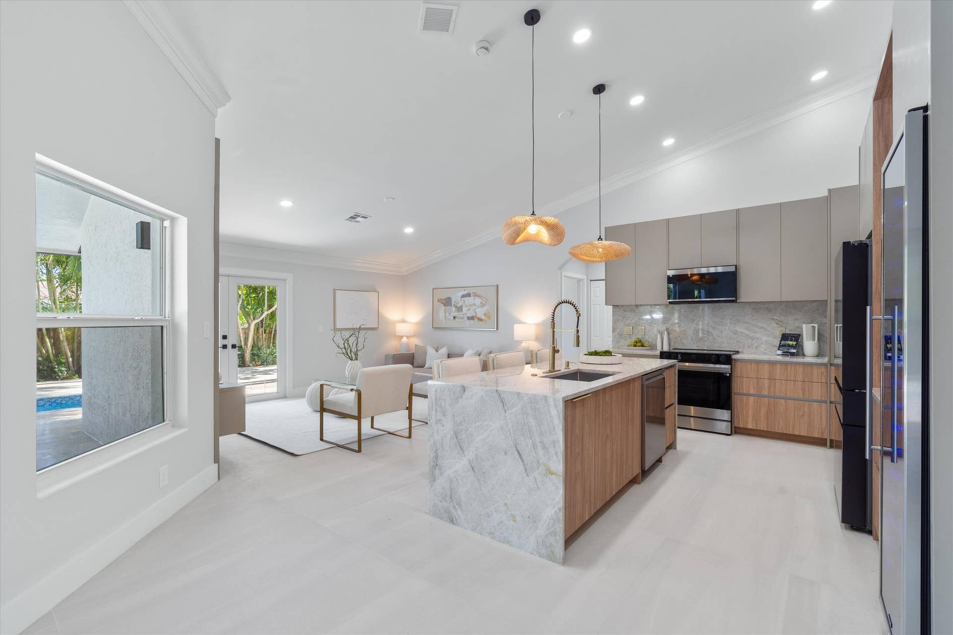 07-1132 NE 3rd Ave Boca Raton, FL-103