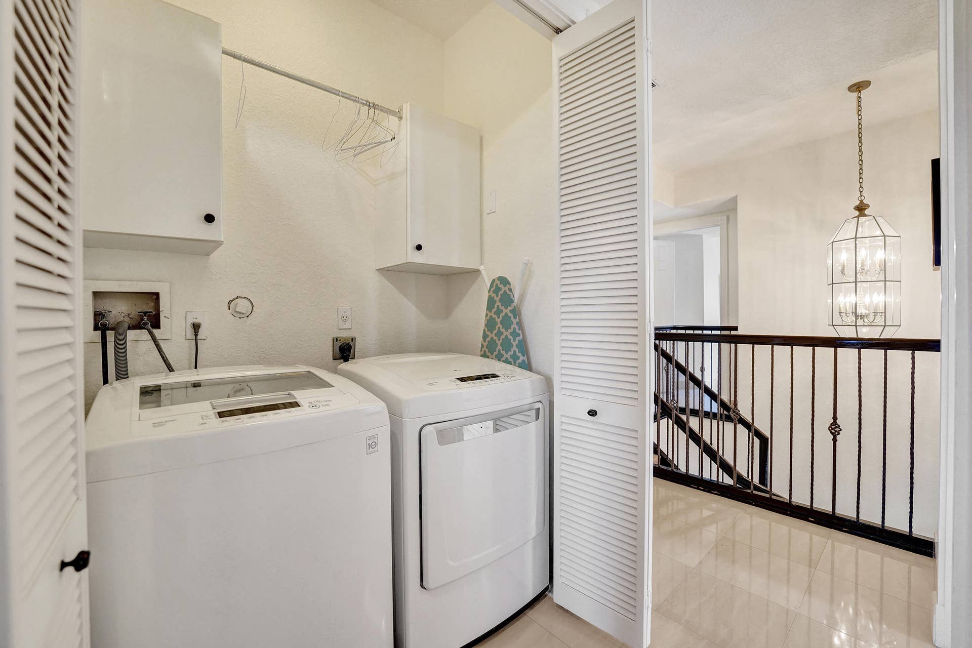 1780 Bay Drive, Pompano Beach, FL 33062 3rd Fl Washer Dryer