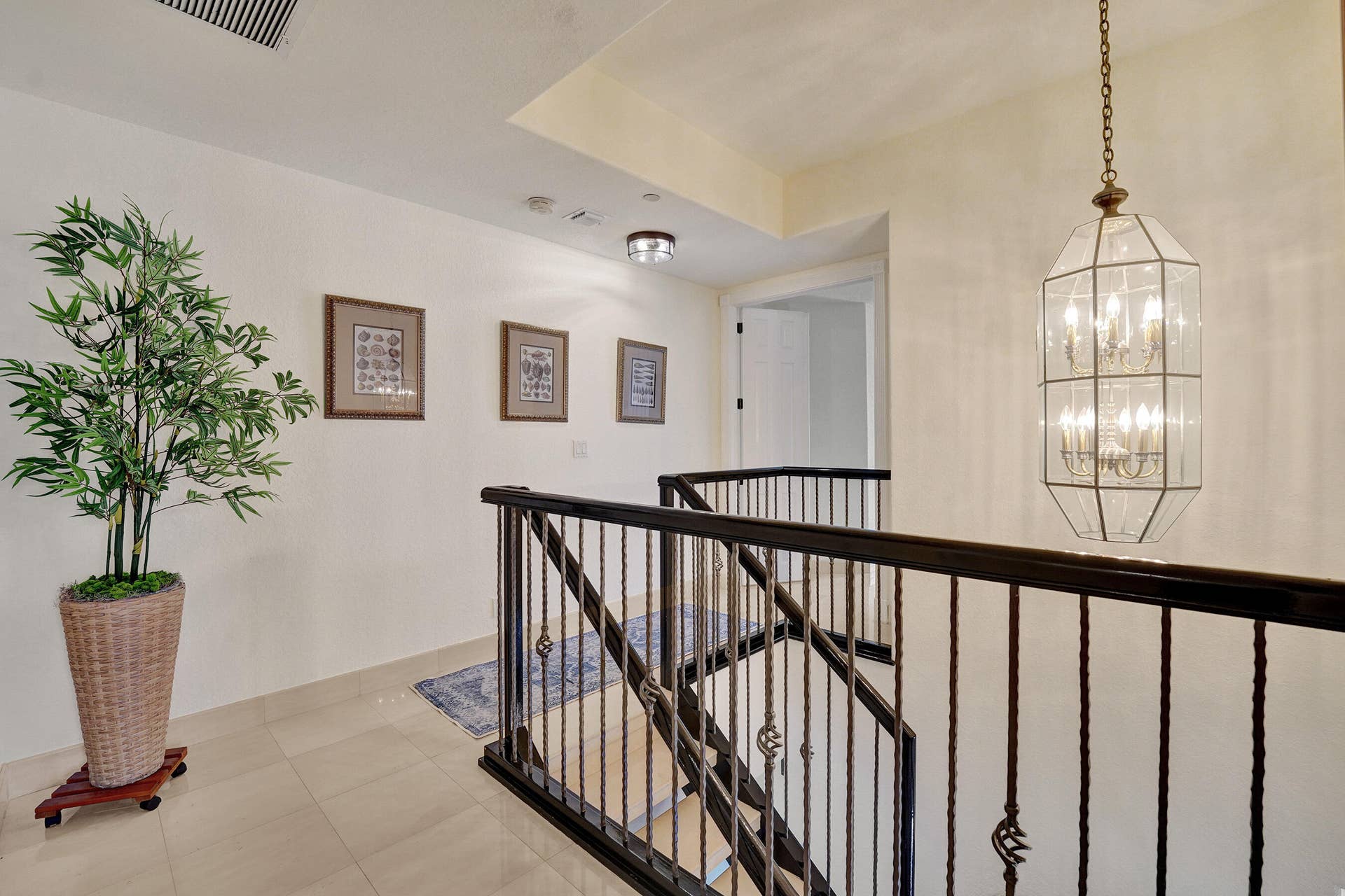 1780 Bay Drive, Pompano Beach, FL 33062 3rd Fl Hallway 2