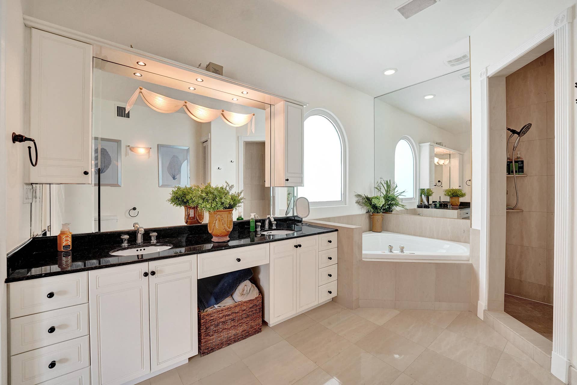 1780 Bay Drive, Pompano Beach, FL 33062 Ensuite 2