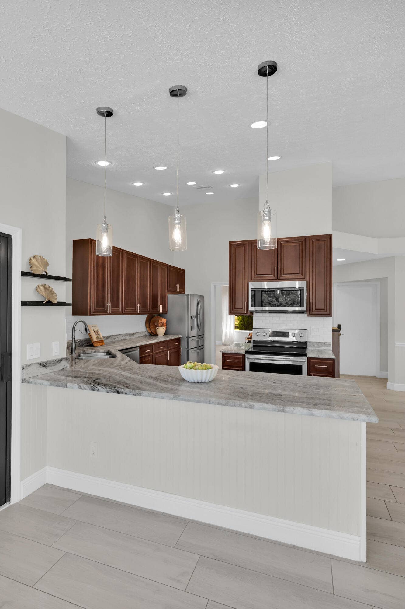 9809 SW MALIBU Terrace, Palm City, FL 34990 23_8p3a9049